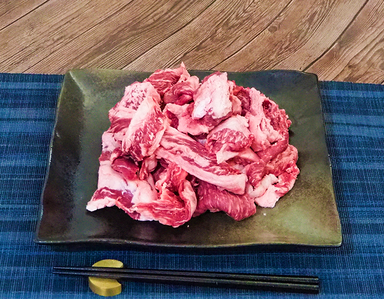 牛すじ肉1kg(冷凍)